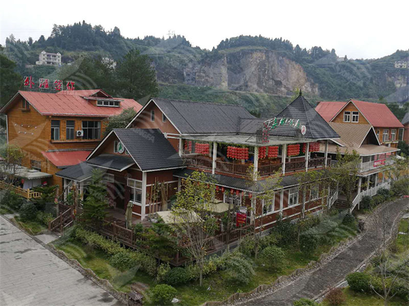 选择呼和浩特合成树脂瓦，为南方屋顶雨季防水护航